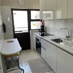 Appartement, Da Rocha, Appartement *